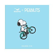 Peanuts Cycle Snoopy Pin Badge