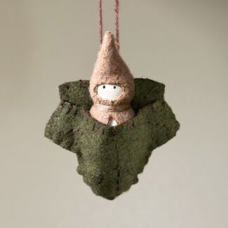 Woodland Leaf Baby Ivy