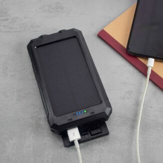 Red5 10,000mAh Solar Power Bank