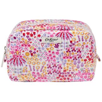 Affinity Wash Bag