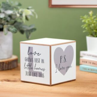 ‘Love’ Wooden Cube Decoration