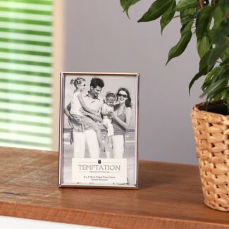 Silver Plated Narrow Edge Photo Frame 4x6