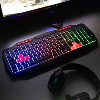 Red5 Comet Light Up Gaming Keyboard