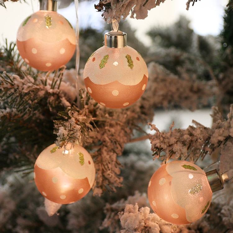 Gisela Graham Glass Christmas Pudding Bauble LED Lights - 13.48 Gisela Graham Glass Christmas Pudding Bauble LED Lights