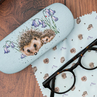 lasses Cases